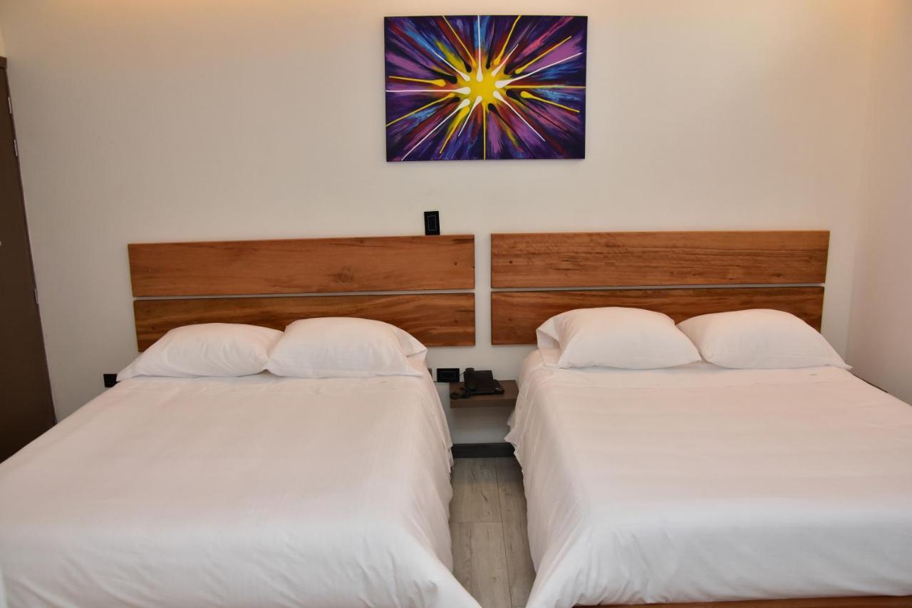 Hotel Valcon Santa Rosa de Cabal Bagian luar foto